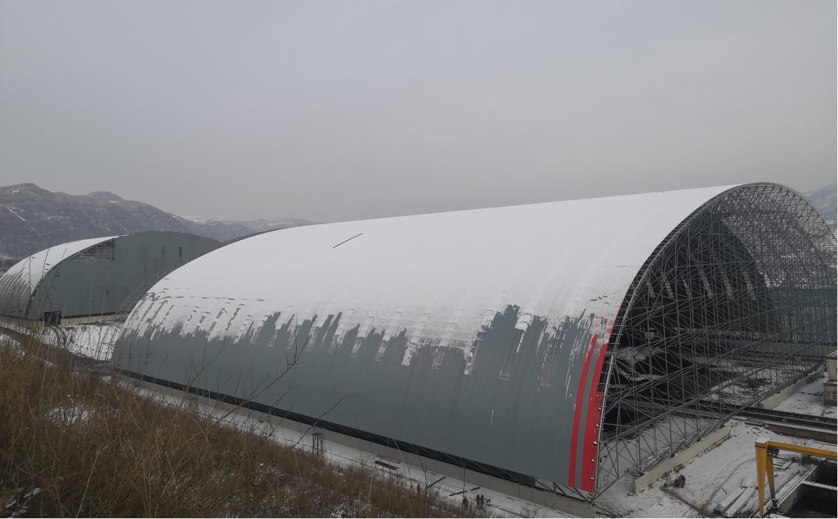 我省跨度最大的焊接球網架煤棚封閉工程主體結構正式完工